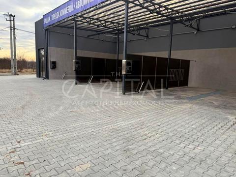 комерційна за адресою Березова, 1