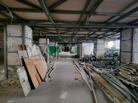 комерційна за адресою Золотоустівська вул., 23