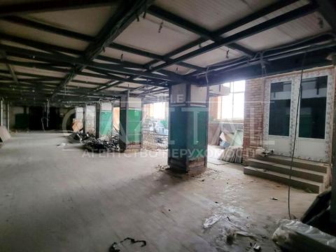 комерційна за адресою Золотоустівська вул., 23