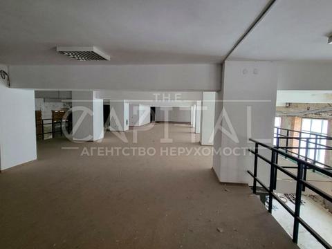 комерційна за адресою Золотоустівська вул., 23