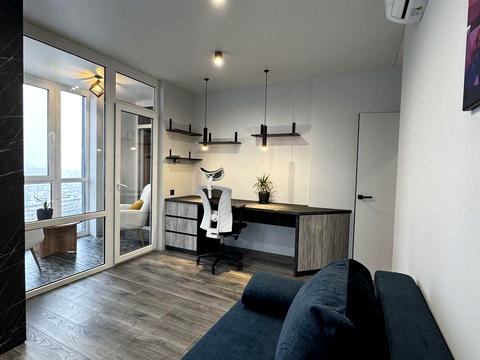 квартира за адресою Всеволода Змієнка вул., 21