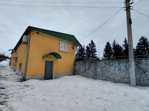 комерційна за адресою Бережанська вул., 23Б