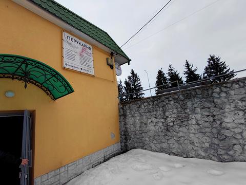 комерційна за адресою Бережанська вул., 23Б