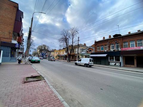 комерційна за адресою Подільська вул., 63
