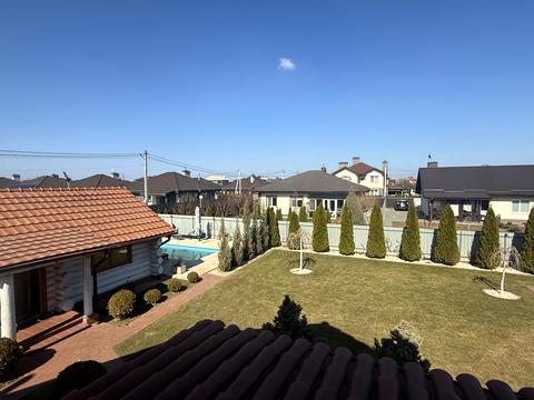 дом по адресу Липова