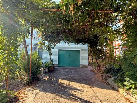 будинок за адресою Приморська вул.