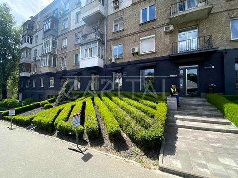 коммерческая по адресу Кловский спуск, 6