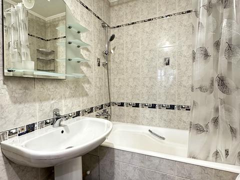 квартира по адресу Ивана Пулюя ул., 1