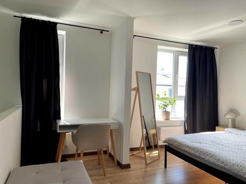 дом по адресу Айвазовського