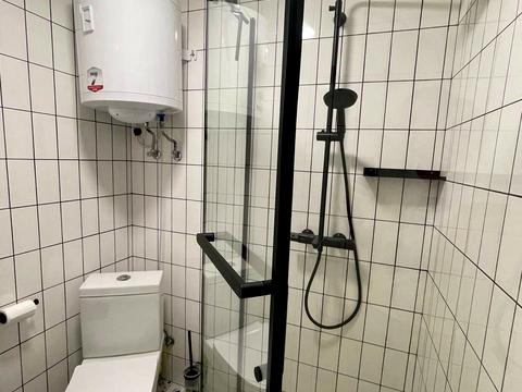 дом по адресу Айвазовського