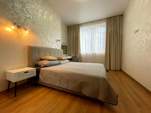 квартира за адресою Андрія Верхогляда вул. (Михайла Драгомирова), 14-А