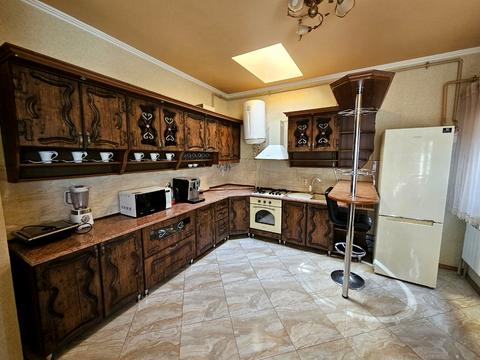 квартира по адресу Корятовича пл., 2