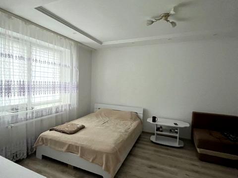 квартира за адресою Берегова вул., 18