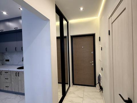 квартира за адресою Салютна вул., 2к18