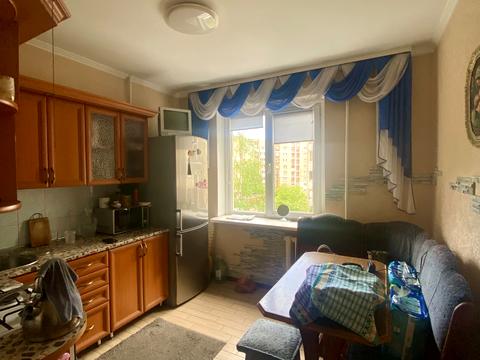 квартира за адресою Івана Кавалерідзе вул. (), 1