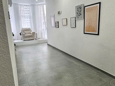 комерційна за адресою Середньофонтанська вул., 19-А