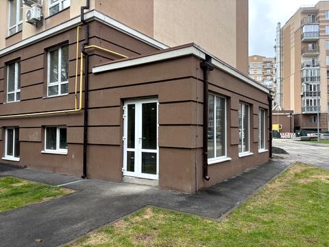 комерційна за адресою Метрологічна вул., 25-А