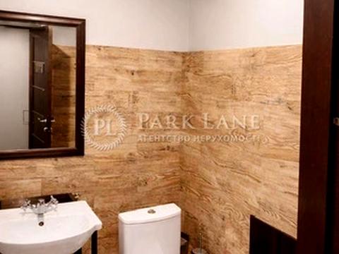 комерційна за адресою Хорива вул., 43/23