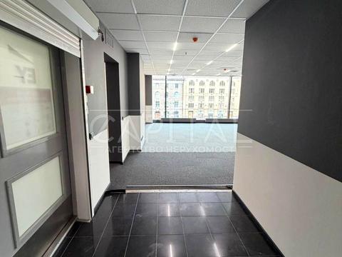 коммерческая по адресу Богдана Ступки ул. (Станіславського), 3