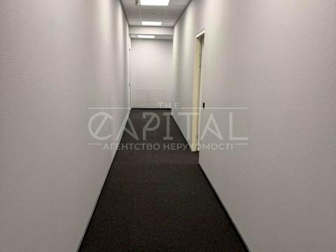 коммерческая по адресу Богдана Ступки ул. (Станіславського), 3