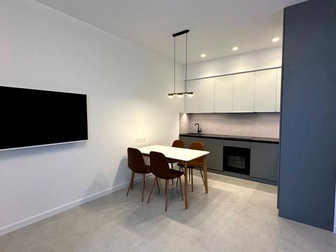 квартира за адресою Кучеревського бульв., 1