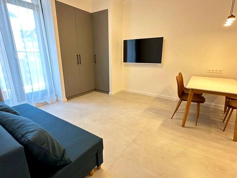 квартира за адресою Кучеревського бульв., 1