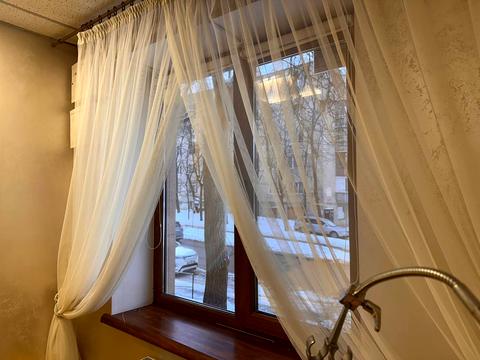 комерційна за адресою Юності просп., 27