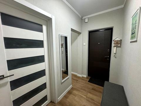 квартира за адресою Володимира Івасюка просп. (Героїв Сталінграду), 61