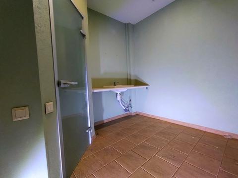 коммерческая по адресу Андрея Верхогляда ул. (Михайла Драгомирова), 2