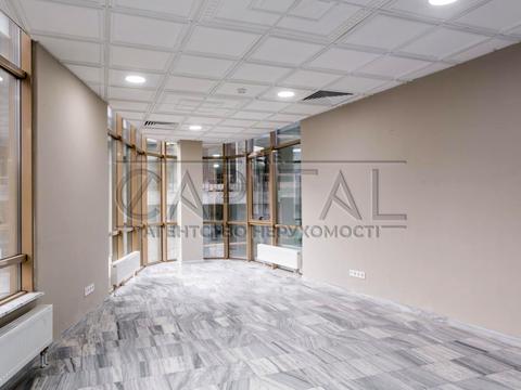 комерційна за адресою Глибочицька вул., 99а