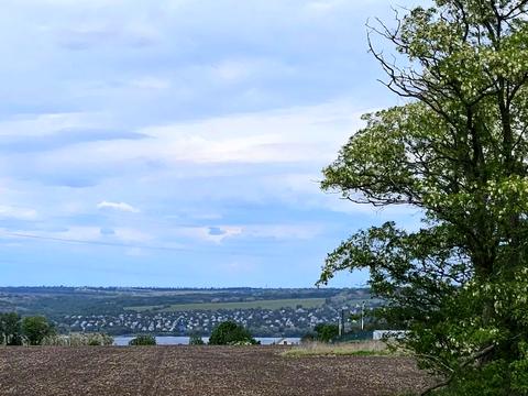 дом по адресу Центральна