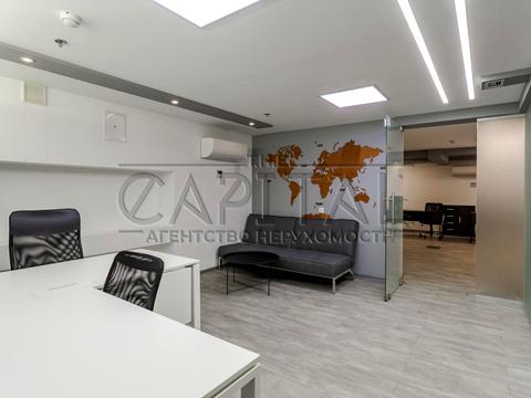 комерційна за адресою Саксаганського вул., 70-Б