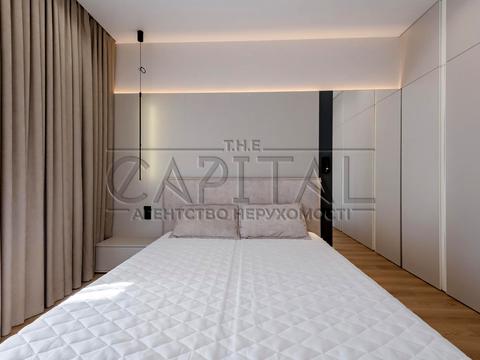 квартира за адресою Салютна вул., (Будинок 02301-02303)