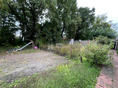 ділянка за адресою Центральна вул.