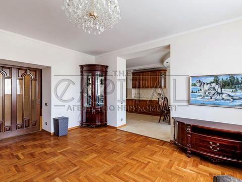 квартира по адресу Киев, Голосеевский просп. (40-летия Октября), 27