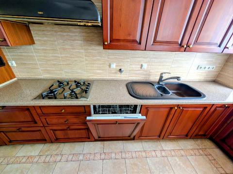 квартира по адресу Андреевский спуск, 1-А