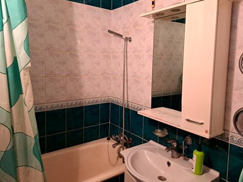 квартира за адресою Космонавтів просп., 20