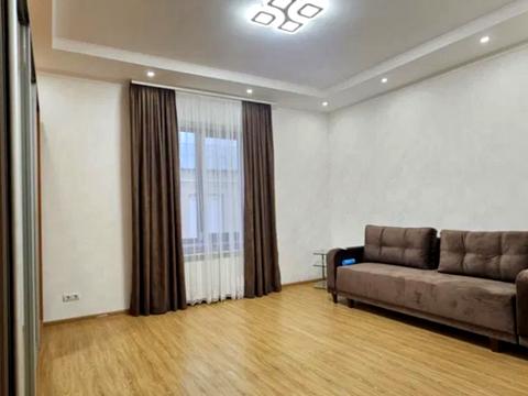 будинок за адресою Перемоги