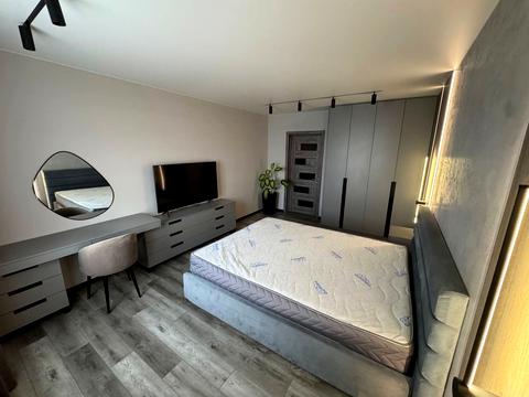 квартира по адресу Ревуцкого ул., 54