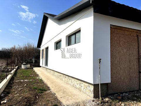 будинок за адресою Хуторянська, 1-Б