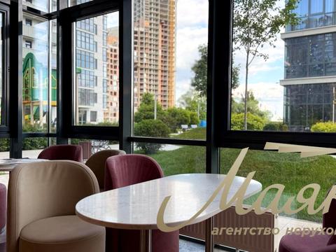 комерційна за адресою Андрія Верхогляда вул. (Михайла Драгомирова), 17-Б
