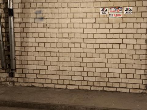 паркомісце за адресою Олександра Кошиця вул., 1/38