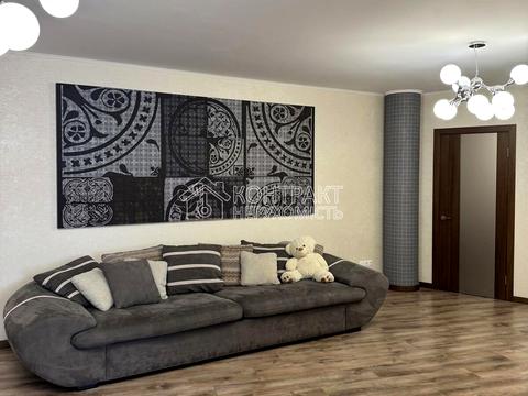 квартира по адресу Академика Барабашова ул., 36а