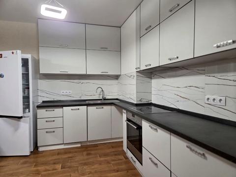 квартира за адресою Ревуцького вул., 54