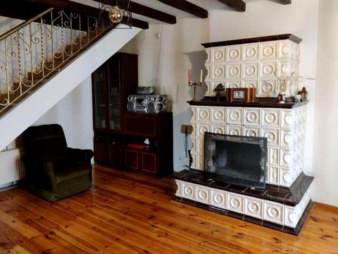 будинок за адресою Молодіжна вул.