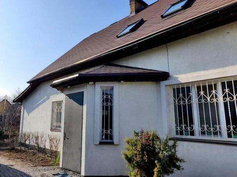 будинок за адресою Молодіжна вул.