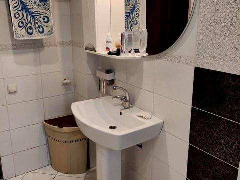 будинок за адресою Молодіжна вул.