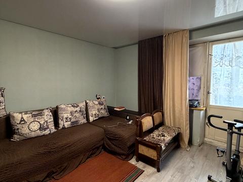 квартира за адресою Довженка вул., 49