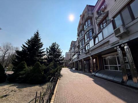 коммерческая по адресу Оболонская набережная ул., 15