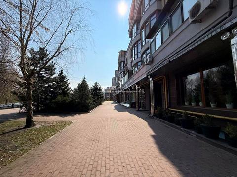 коммерческая по адресу Оболонская набережная ул., 15